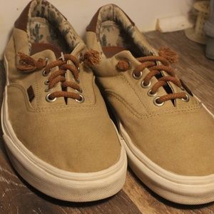 ERA 59 VANS - Women's Size 8 // Men's Size 6.5